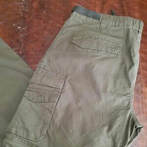 NEW Men's Cargo Convertible Pant (Green)